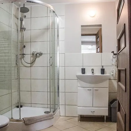 Ξενοδοχείο με διαμερίσματα Montis 3*