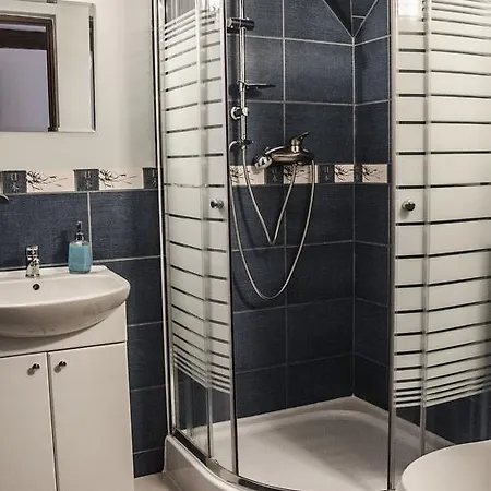 Montis Ξενοδοχείο με διαμερίσματα 3*