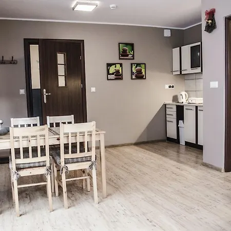 Montis Ξενοδοχείο με διαμερίσματα 3*