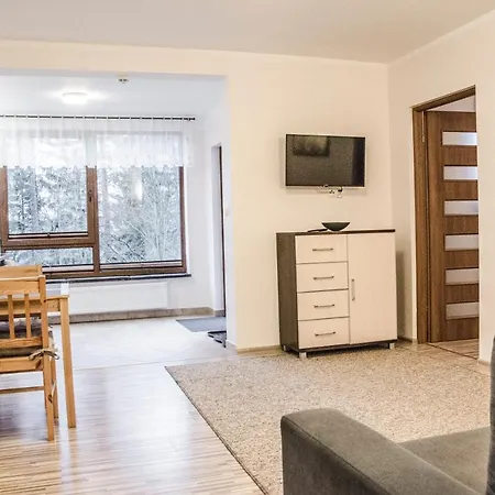 Ξενοδοχείο με διαμερίσματα Montis 3*