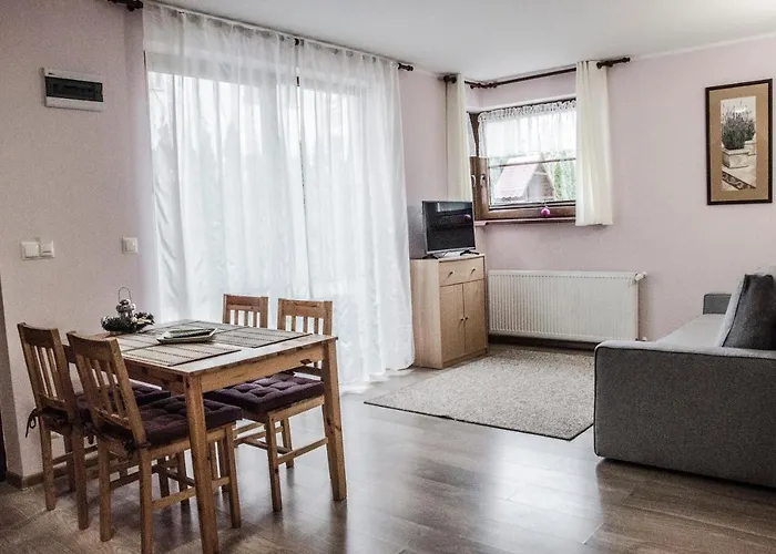 Ξενοδοχείο με διαμερίσματα Montis