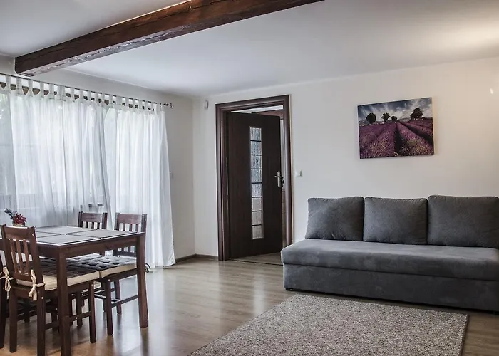 Ξενοδοχείο με διαμερίσματα Montis