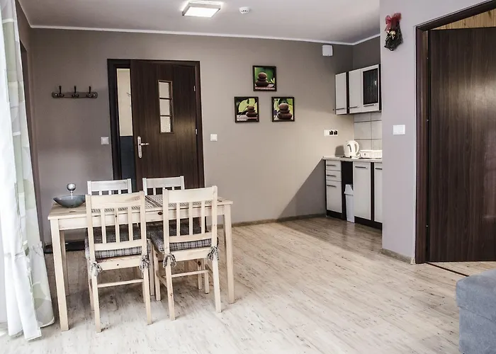 Montis Ξενοδοχείο με διαμερίσματα 3*